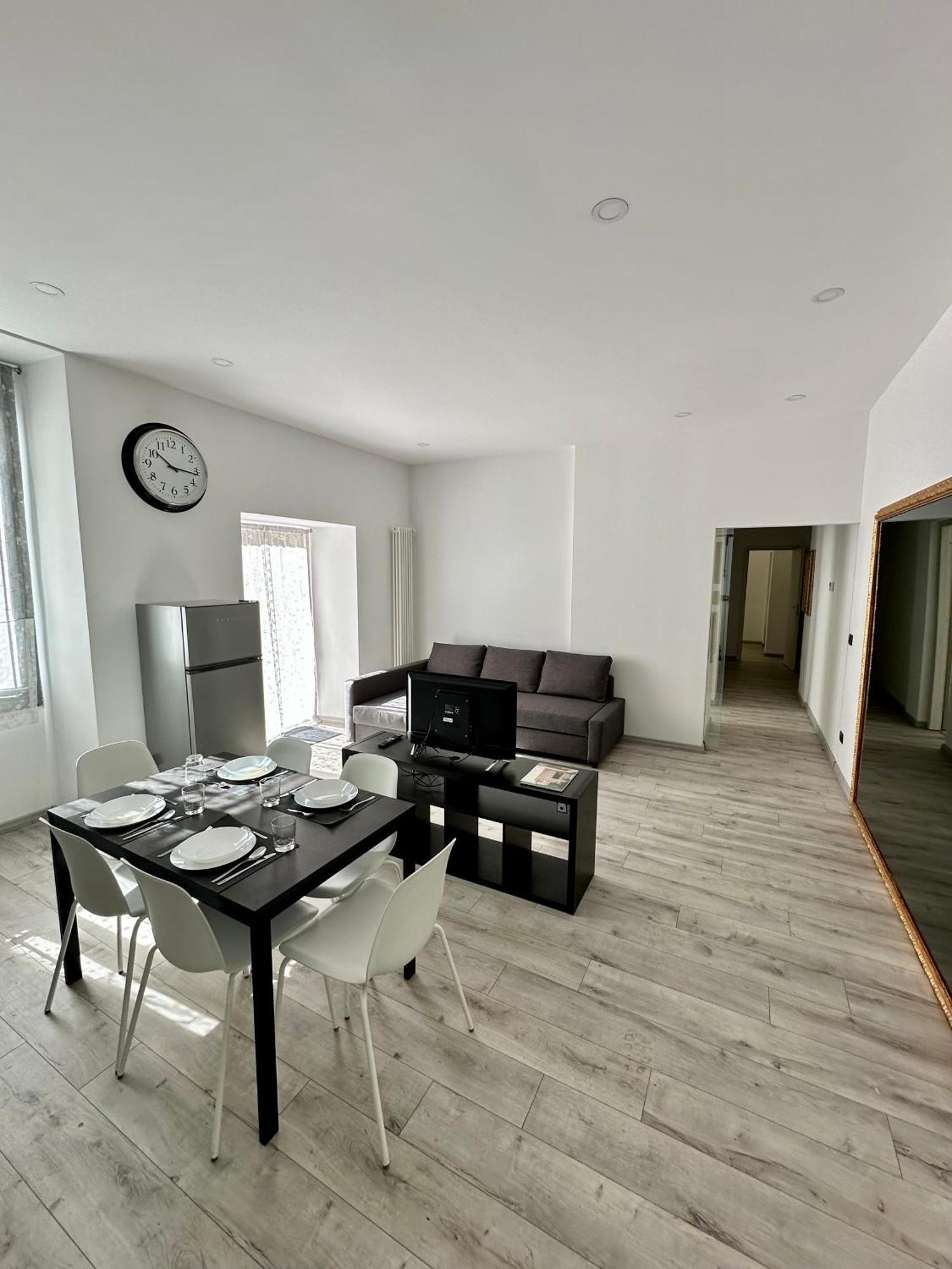 Casa Chiarina - Centro Citta Leilighet Torino Eksteriør bilde