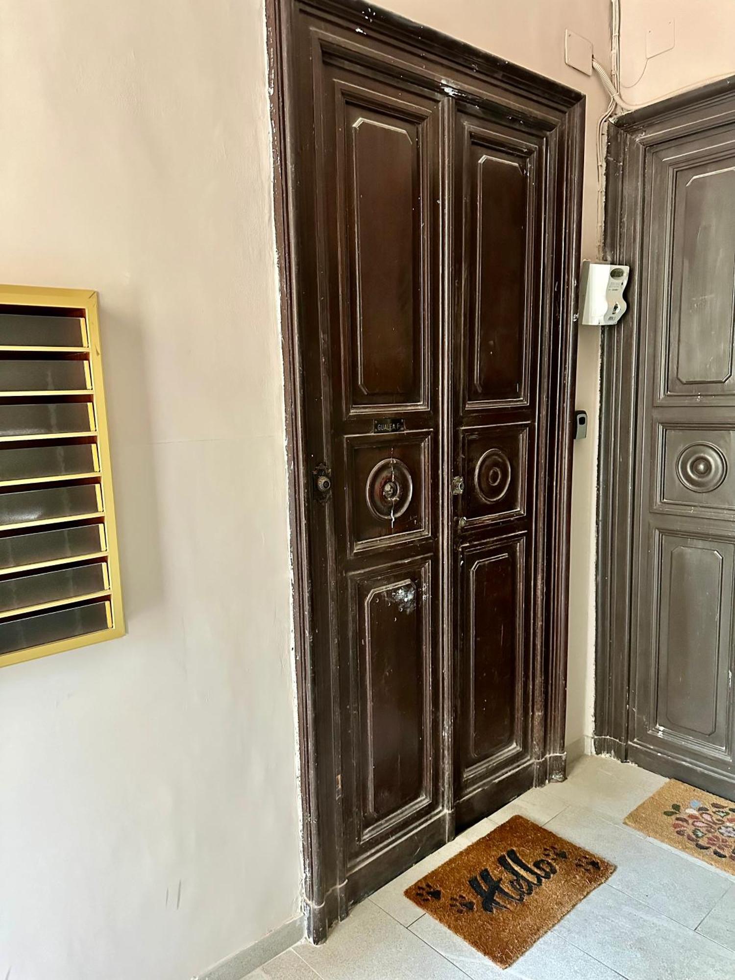 Casa Chiarina - Centro Citta Leilighet Torino Eksteriør bilde